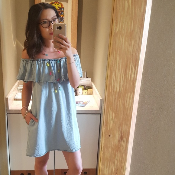 Meet your Posher, Anna - Picture 3 of 3